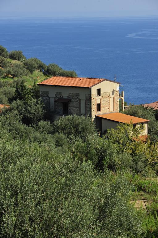 Residence Casa Torretta Gioiosa Marea Kültér fotó